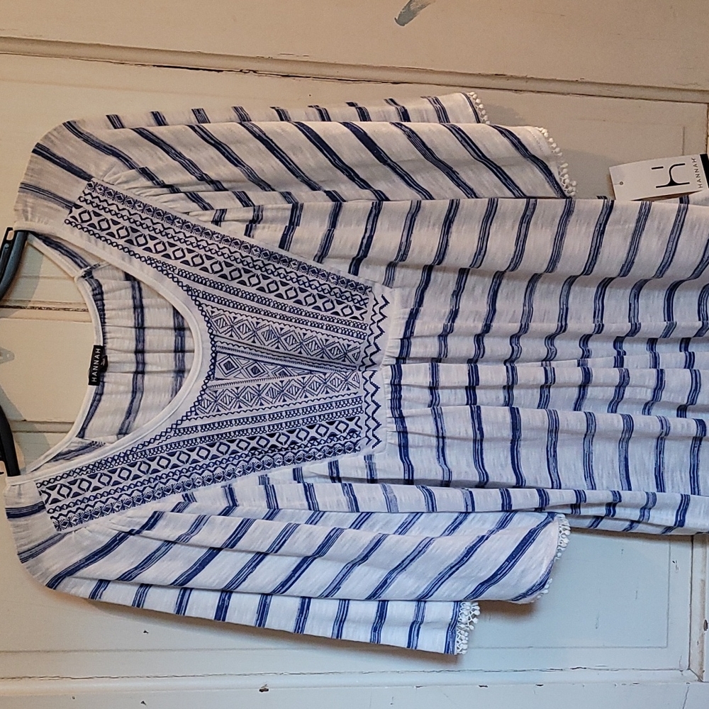 Ladies tunic size L